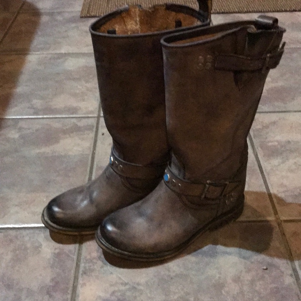 Steven Madden Leather Boots